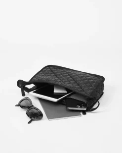 Metro Clutch|MZ Wallace Clearance