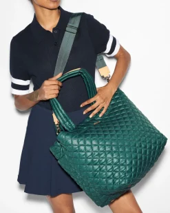 The Metro Tote® Deluxe - Medium|MZ Wallace Hot